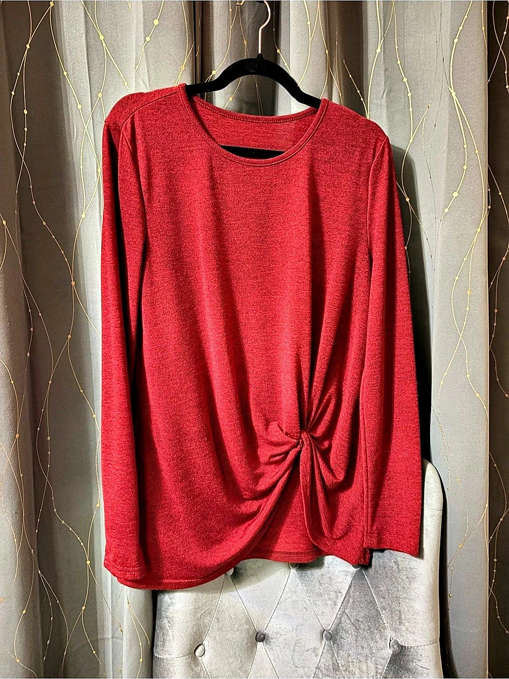 Long Sleeve Knot Front Top in Red Size Large Like New